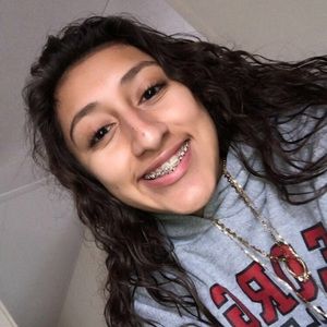 Meet your Posher, Shelssy